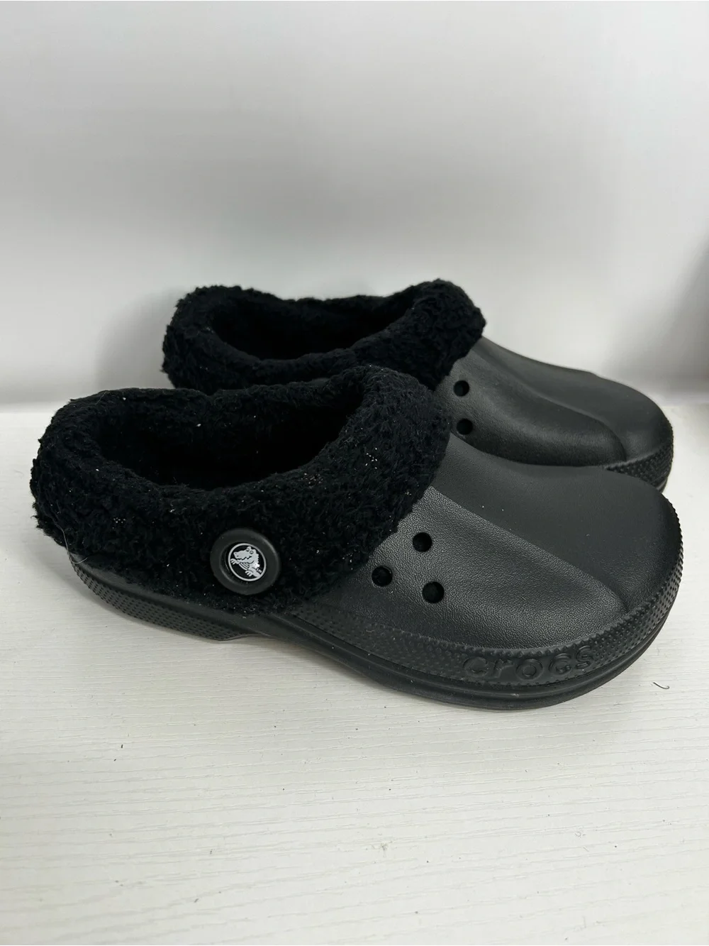 Crocs Classic Blitzen III Clogs Black Soft Fleece Lining Women's Size 8 Men's 6